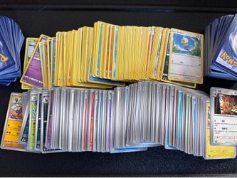 TCG Pokémon Card Lot