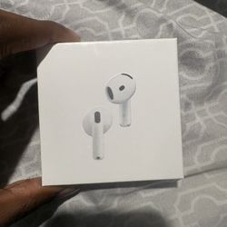 Air Pods 4’s Brand New 