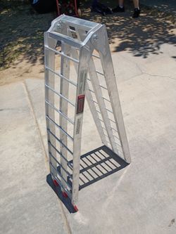 Motorcycle folding loading ladder