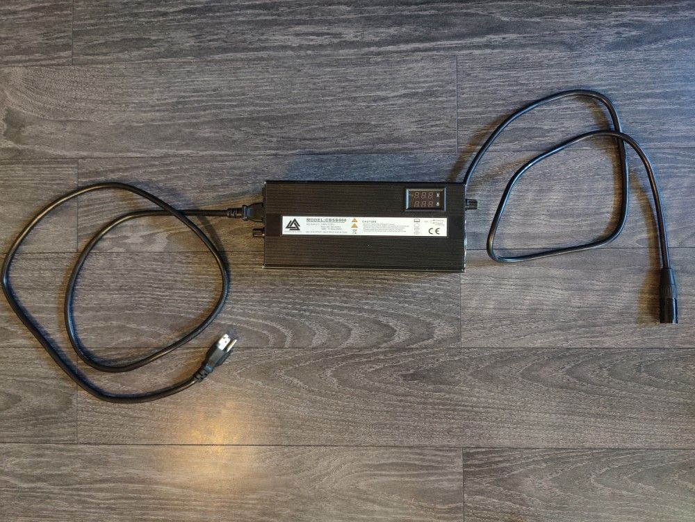 Chibatterysystems Chi 84v Variable Rapid Charger for 72v Batteries for Ebike Electric Moto Scooter