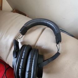  Audio-Technica wired headphones