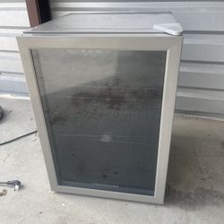 Wine Refrigerator 