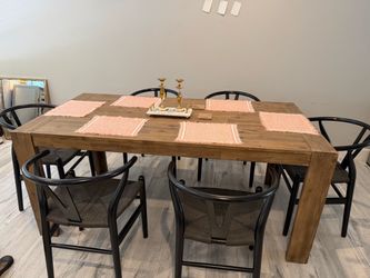 Dining Table & Chairs