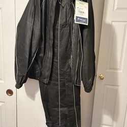 Motorcycle riding suit