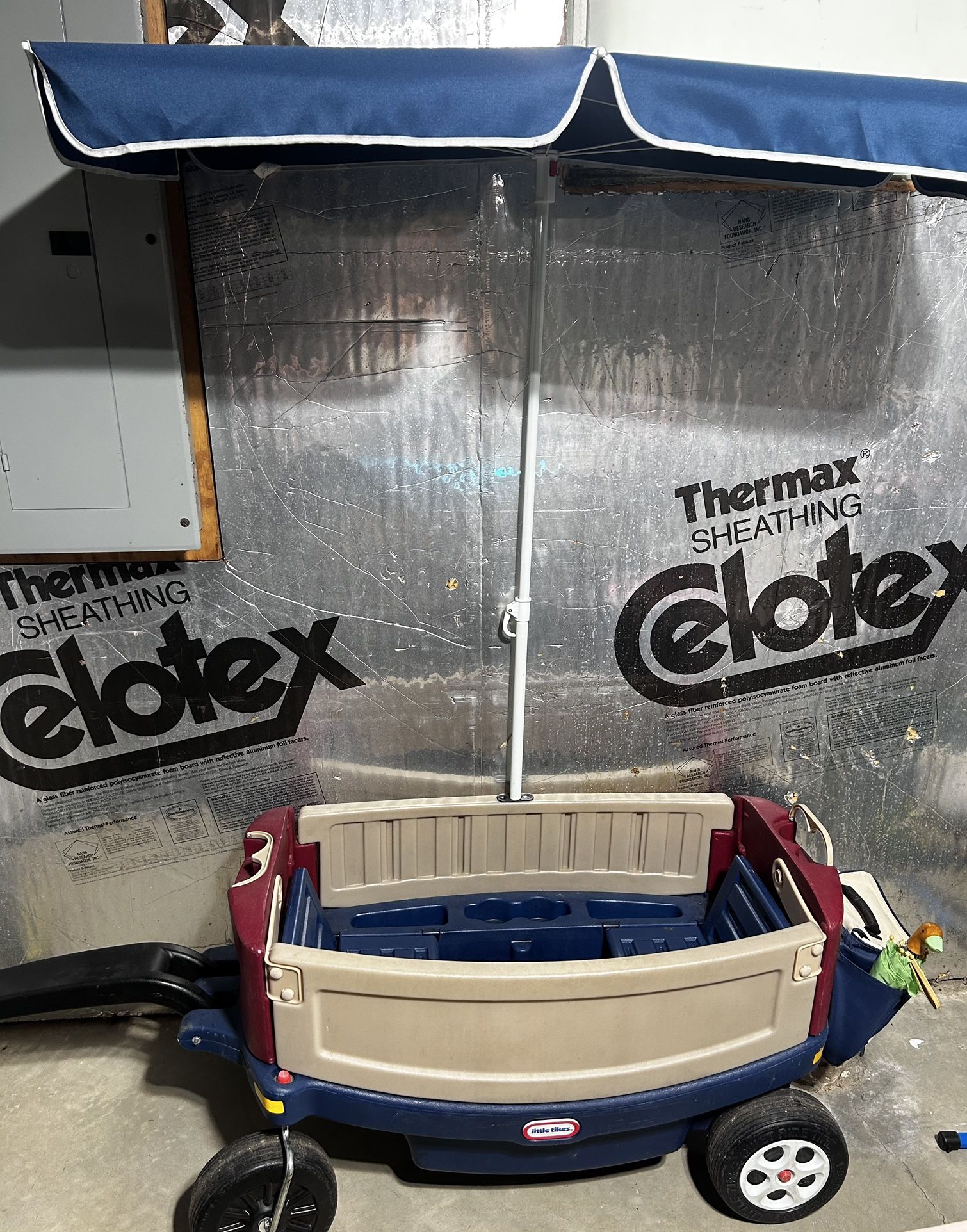 Little Tikes Wagon