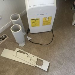 Hisense 8000BTU Portable AC with Cooling And Heating 