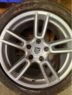 Porsche rimes and tires
