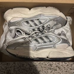 Adidas Size 6 