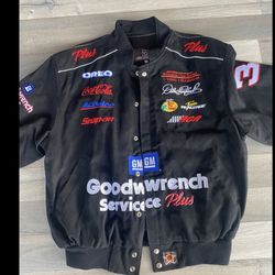 The product is a NASCAR Dale Earnhardt Goodwrench jacket in size Large. This jacket showcases support for the iconic driver, Dale Earnhardt, and is de