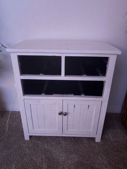 Free Cabinet