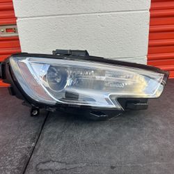 2017-2020 Audi A3 RH Right Passenger-Side Xenon HID Headlight OEM 