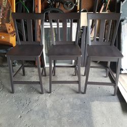 Table and  3 Chairs 