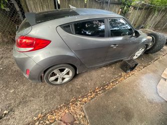 2014 Hyundai veloster