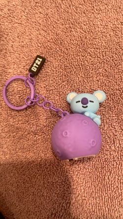 Koya Light Up Keychain