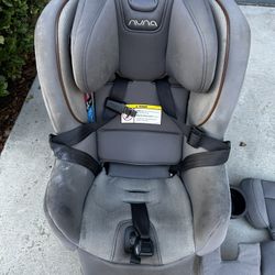 Nuna Rava Car seat 
