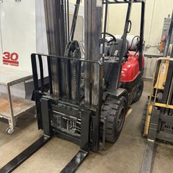 Toyota 52-6FGU30 Forklift 