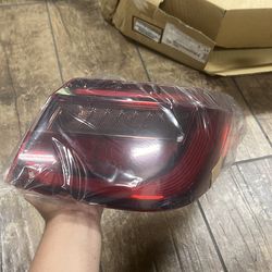 Infiniti Q50 Taillight