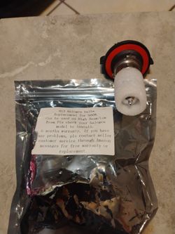 H13 / 9008 Halogen Headlight Bulb