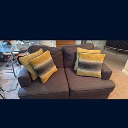 USED BUT IT GOOD CONDITION!!!! PICK UP ONLY!!!! 
