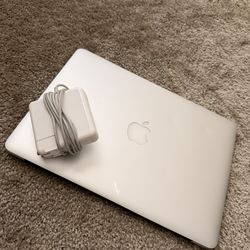 Macbook Air