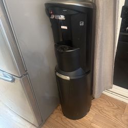 Water Dispenser