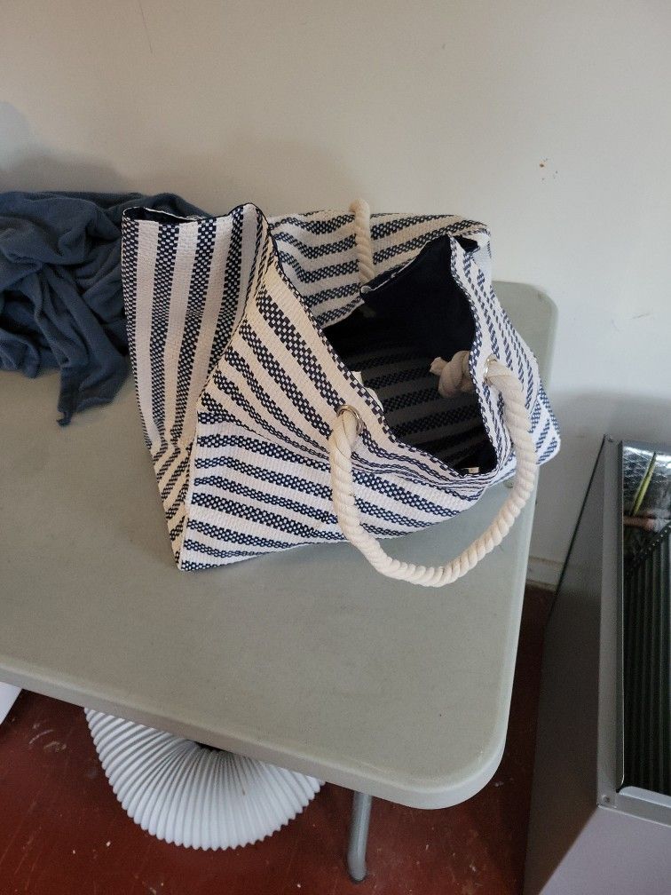 Beach Bag With Pillow Blanket 
