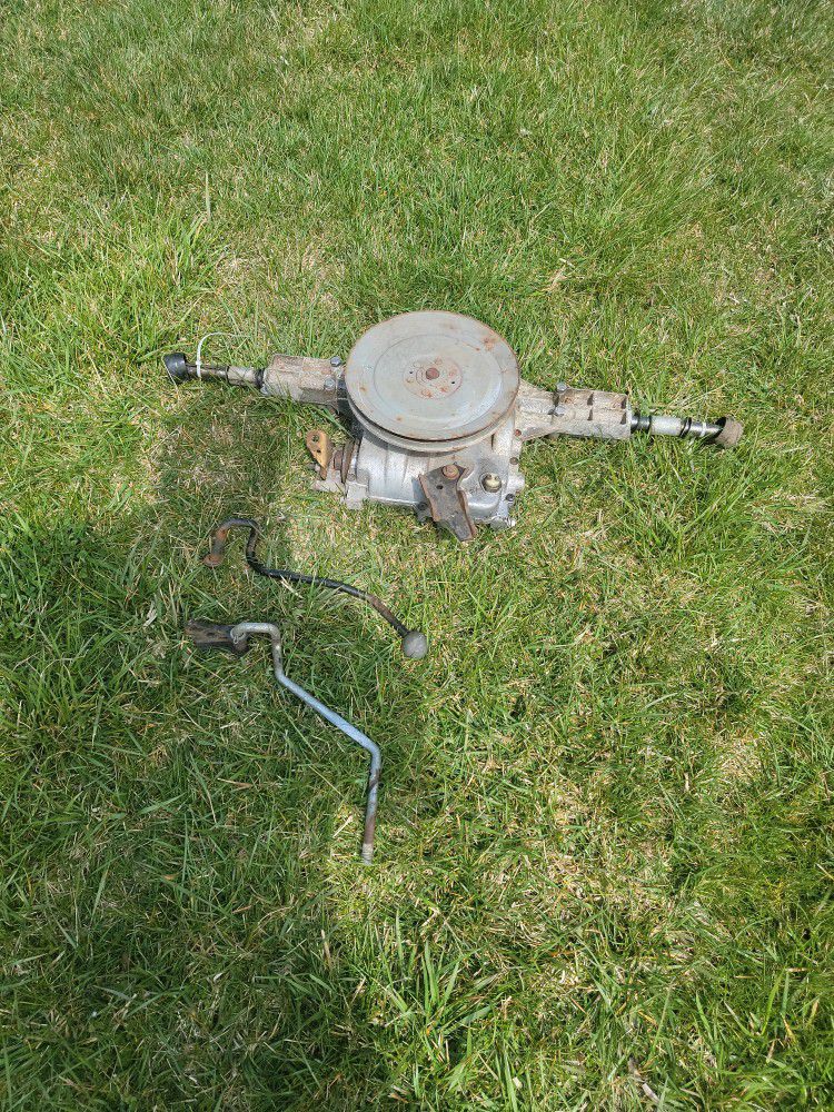SPICER LAWN TRACTOR TRANSMISSION  