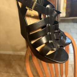 NEW High heels NEVER WORN