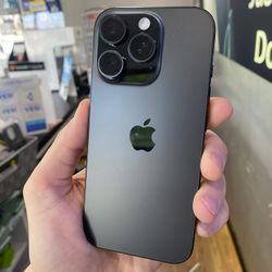 iPhone 16 Pro 1TB Black - UNLOCKED