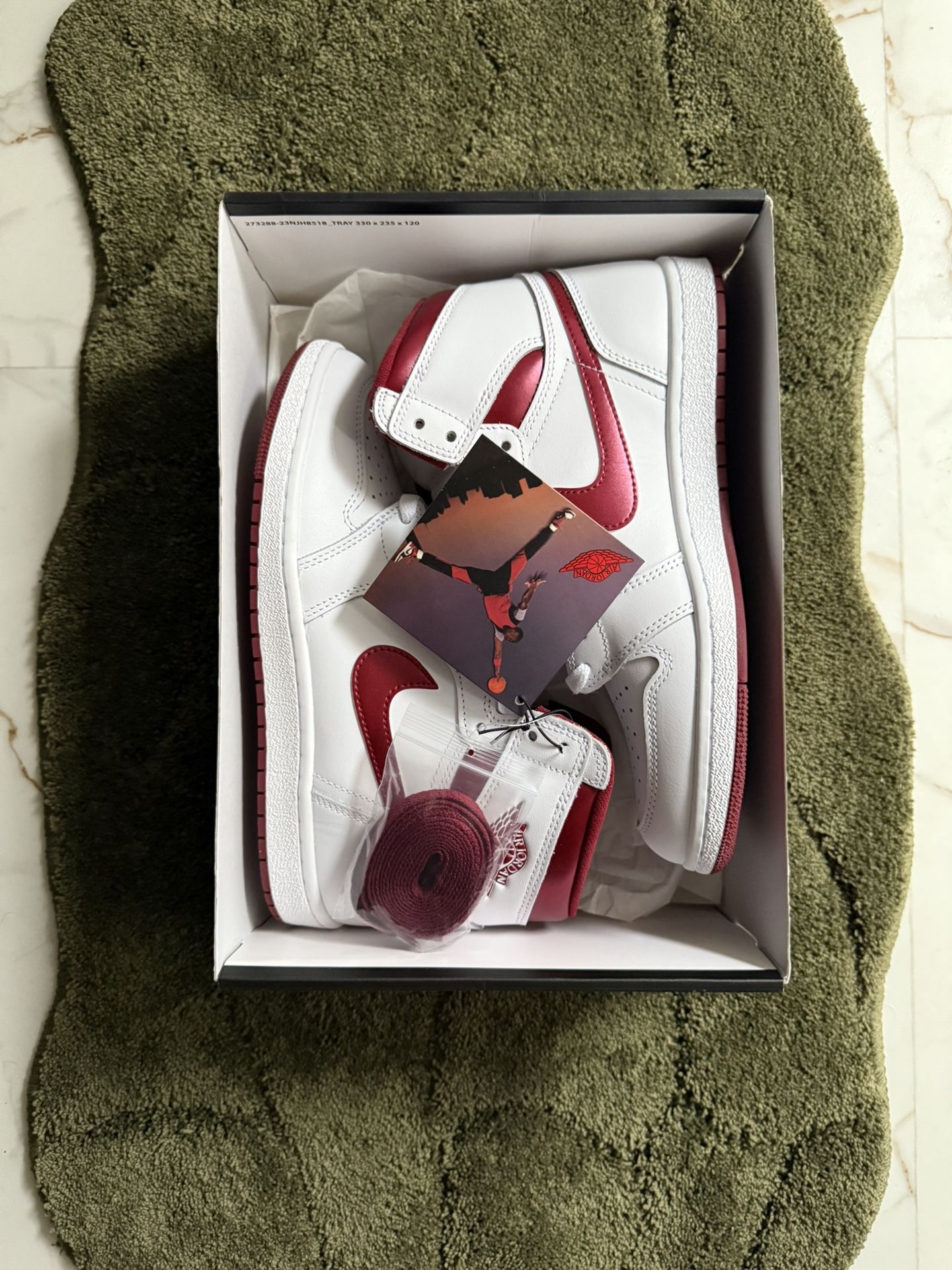 Jordan 1 Red White Metallic DS – Size 9.5 (Deadstock) NEW