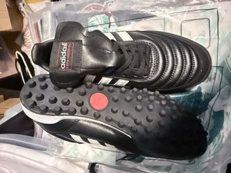 Copa Mundial Turf Soccer shoes