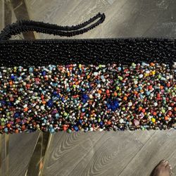 Beaded wristlet bag