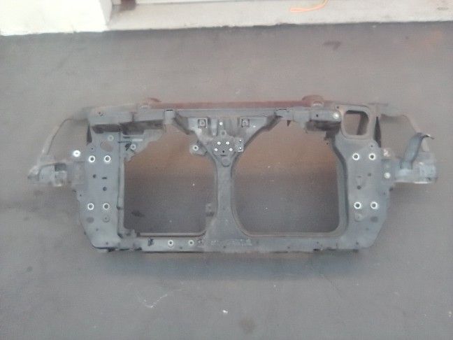2003-2006 Nissan 350Z Radiator Core Support With Headlight Brackets And Accessories Oem.