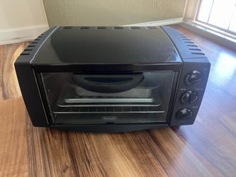 Toaster oven for sale with pans