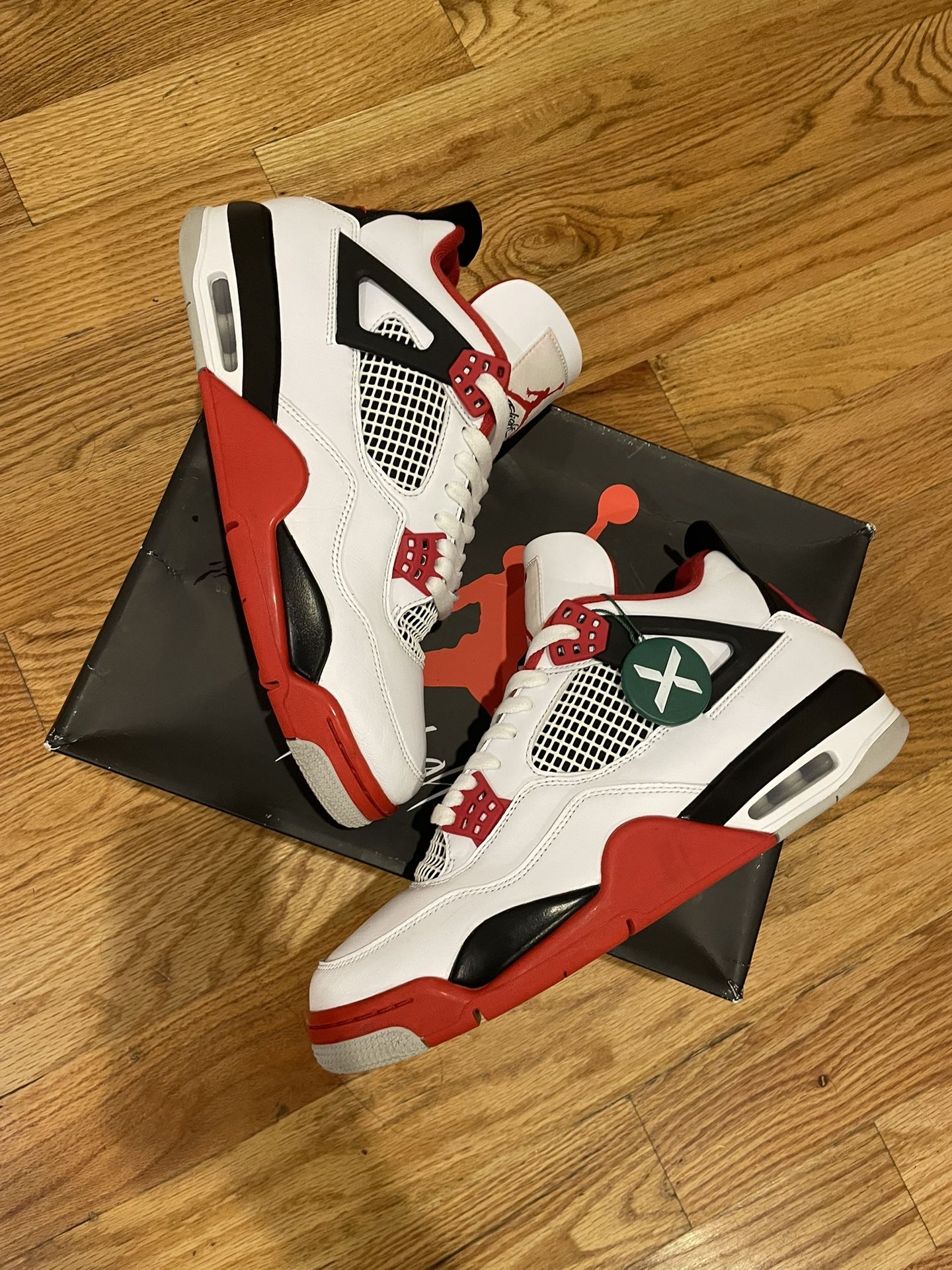 Jordan 4 Retro Fire Red