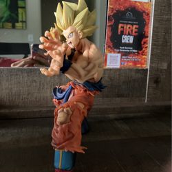 DB Legends (DB Super) SSJ Goku Figure