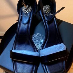 Sandal