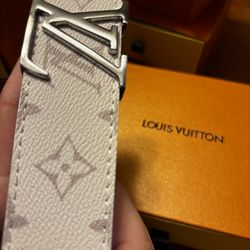 Louis Vuitton Belts 