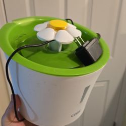 Catit Water Fountain For Pets 