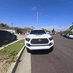 2018 Toyota Tacoma