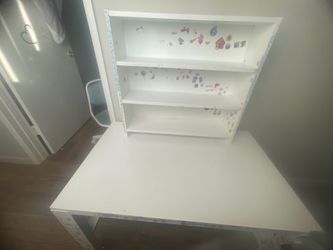Kids table with shelf
