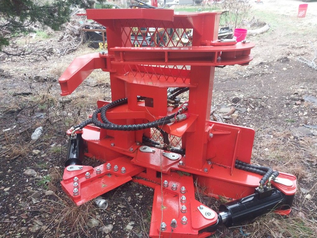 Skidsteer Tree Shears
