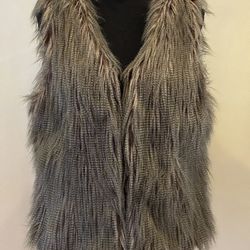 Faux Fur Vest Size L