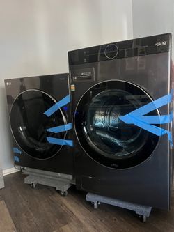 LG WashTower Washer/Gas Dryer WKGX201HBA - $850 OBO!
