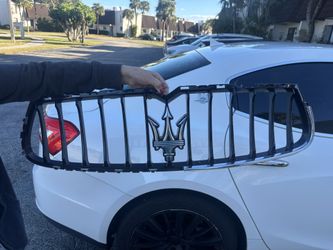 Maserati Ghibli Grill