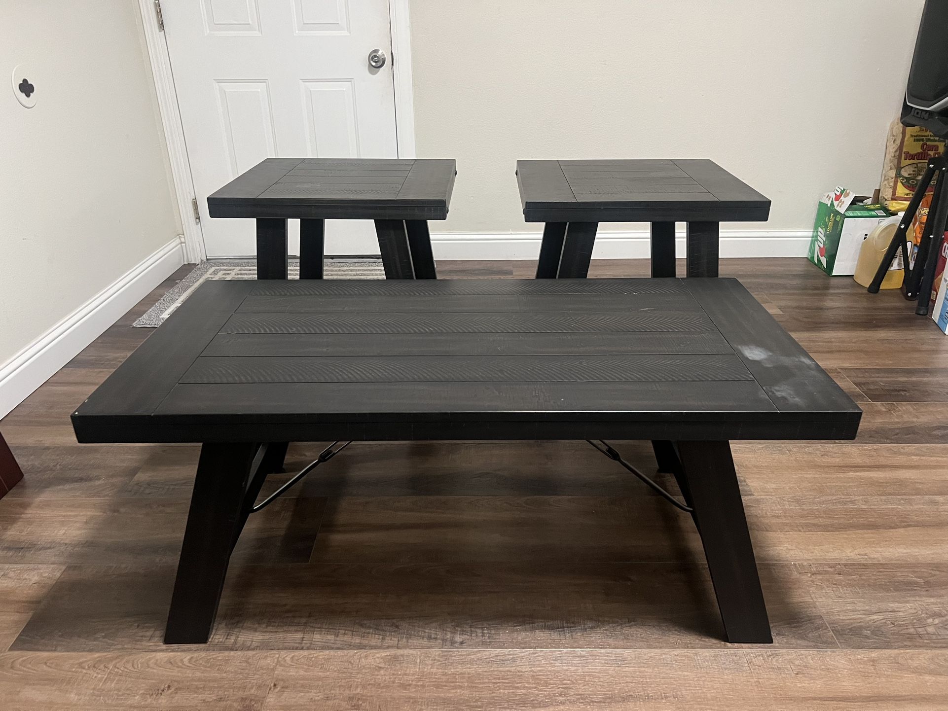 3 Pc Coffee & End Tables And Frames