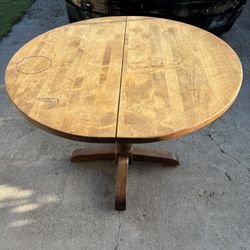 Round Wood Table 