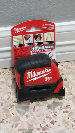 35ft Milwaukee Wide Blade Magnetic Tape Measure