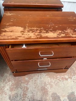2 used dressers