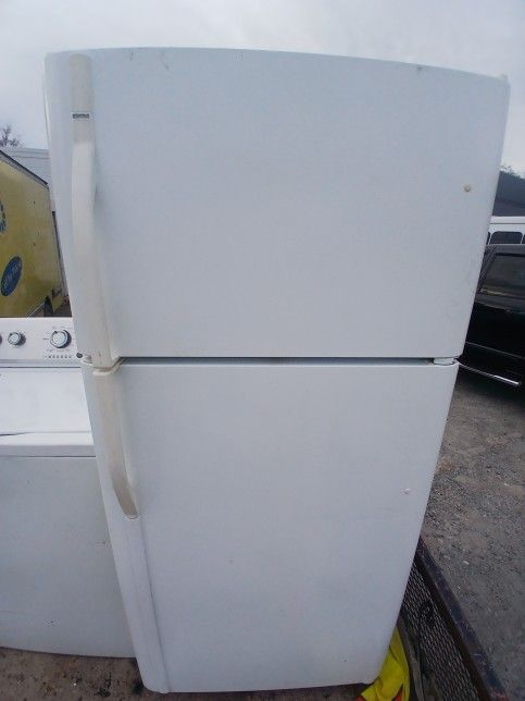 Kenmore Refridgerator